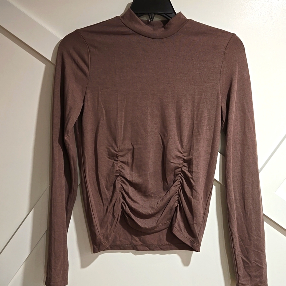Women top/turtleneck L